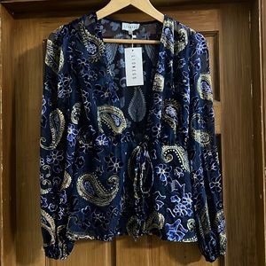 Beautiful & sexy sheer top by Lioness- size extra small